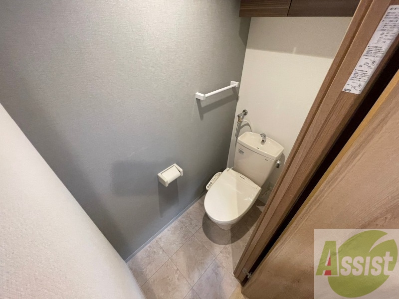 トイレ　トイレです。ウォシュレット付を探している方、おすすめです。