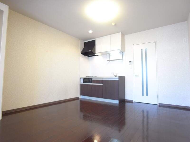 居室・リビング　☆明るい居間☆