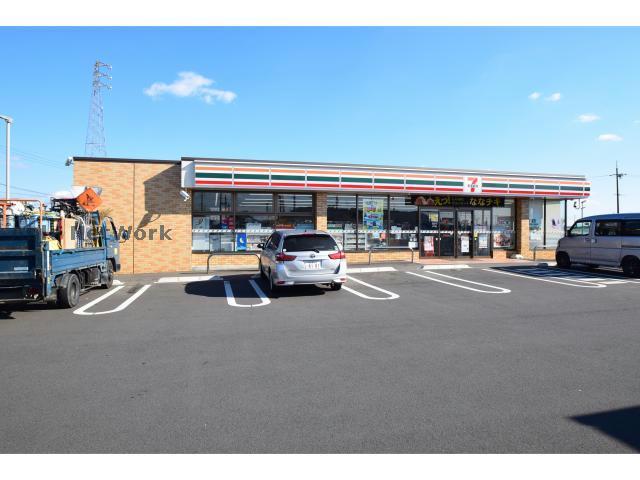 コンビニ　セブンイレブン大口町上小口店（コンビニ）まで516m