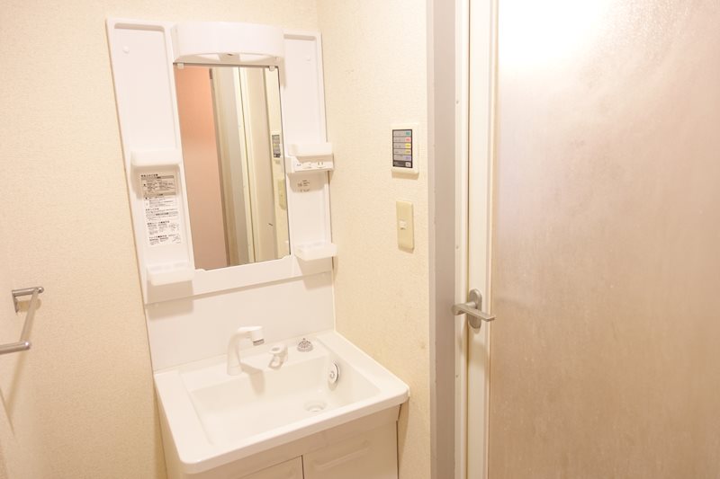 洗面設備　写真は別号室になります