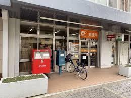 郵便局　大阪谷町郵便局（郵便局）まで225m