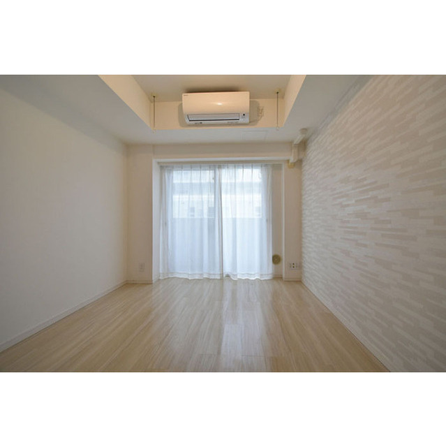 居室・リビング　居間※別部屋参考写真