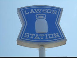 コンビニ　ローソン 博多千代四丁目店（コンビニ）まで549m