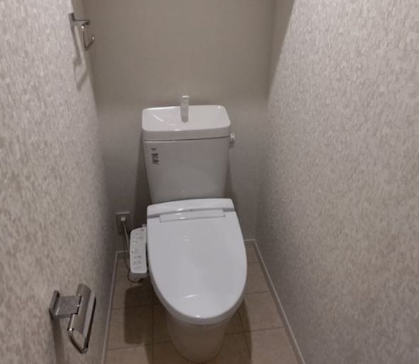 トイレ　ゆったりとした空間のトイレです