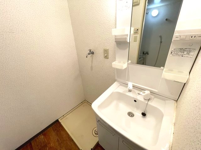 その他設備　イメージとして同建物他部屋を表示しています