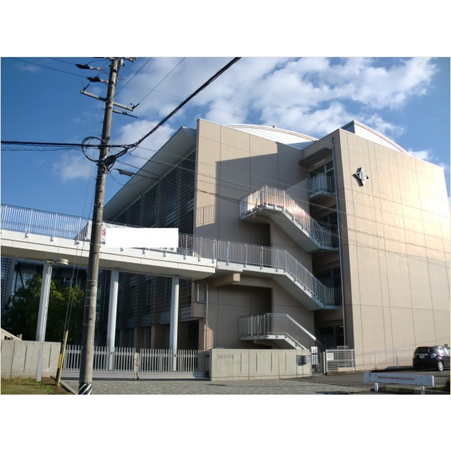 中学校　高富中学校（山県）（中学校）まで1920m