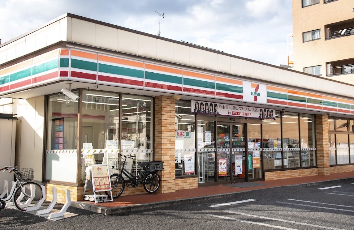 コンビニ　セブンイレブン台東石浜店（コンビニ）まで148m