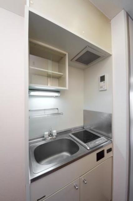 キッチン　※写真は同タイプ住戸です。