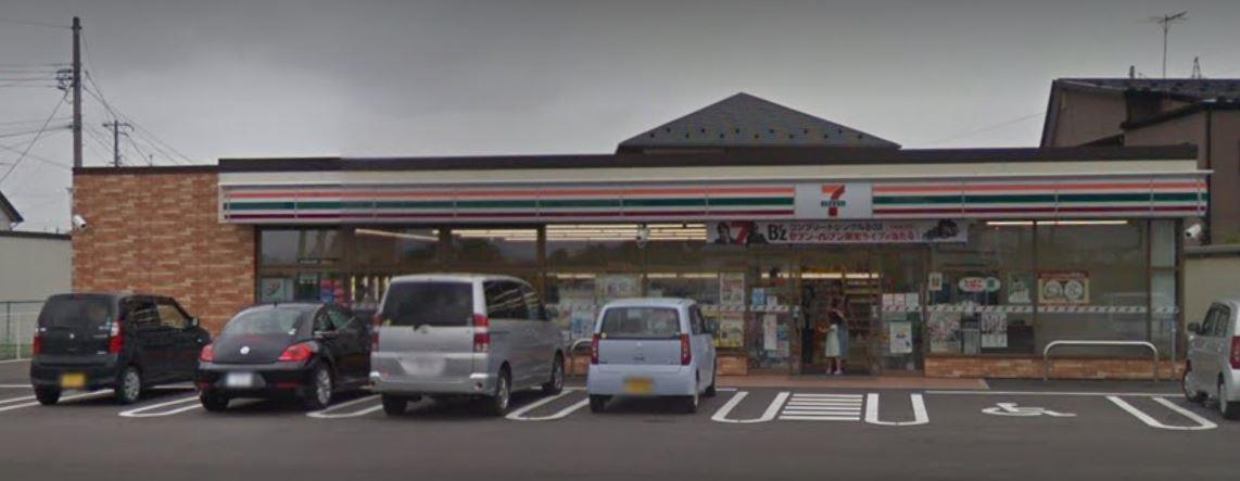 コンビニ　セブンイレブン花巻松園町1丁目店（コンビニ）まで604m