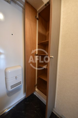 収納　ドーム１番館　シューズボックス