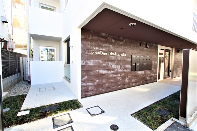 エントランス　安心のオートロック付きです☆