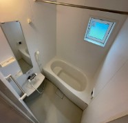 バス・シャワールーム　お風呂で日々の疲れを落としましょう