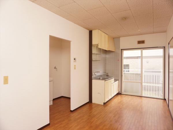 居室・リビング　内装