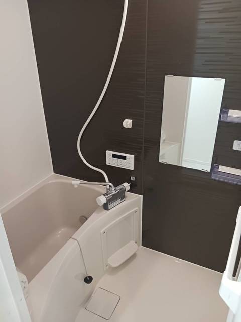 バス・シャワールーム　※同施工会社新築参考画像