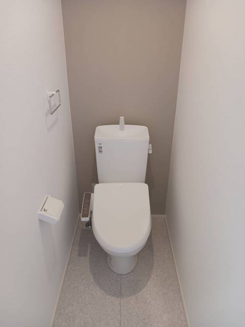 トイレ　※同施工会社新築参考画像