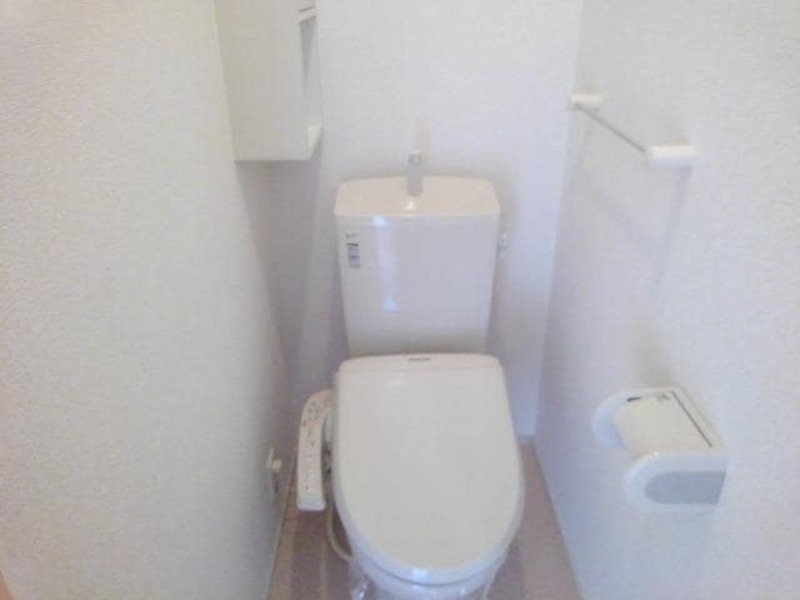 トイレ　図面と現状に相違がある場合には現状を優先