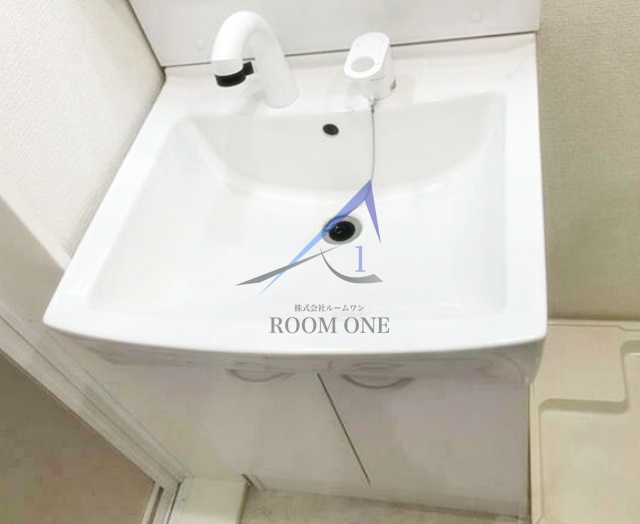 洗面設備　洗面台です。