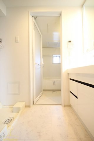 洗面設備　エステムコート大阪新町