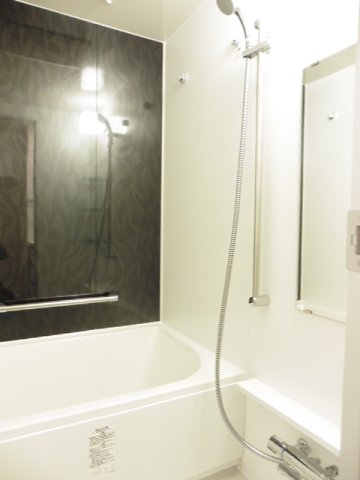 バス・シャワールーム　バス※別部屋参考写真