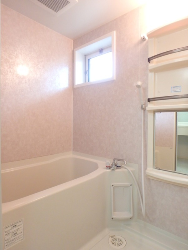 バス・シャワールーム　図面と現状に相違がある場合には現状を優先