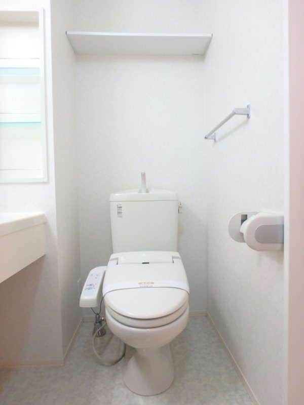 トイレ　図面と現状に相違がある場合には現状を優先