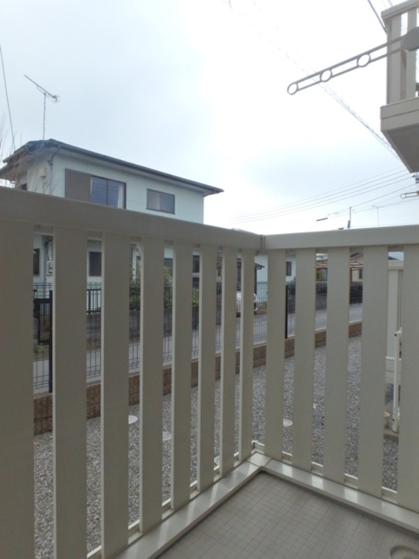 バルコニー　図面と現状に相違がある場合には現状を優先