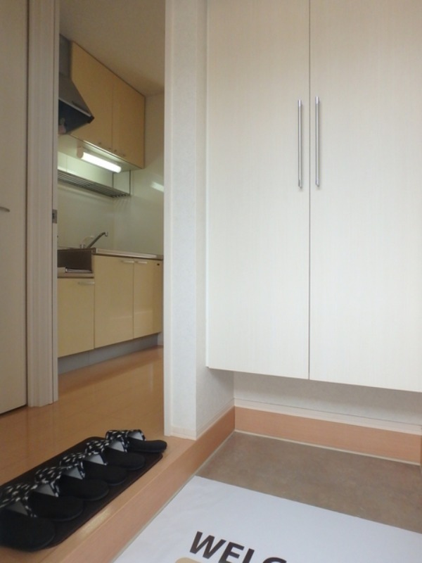 玄関　図面と現状に相違がある場合には現状を優先