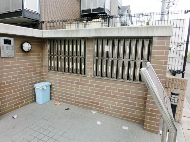 エントランス　エントランス。