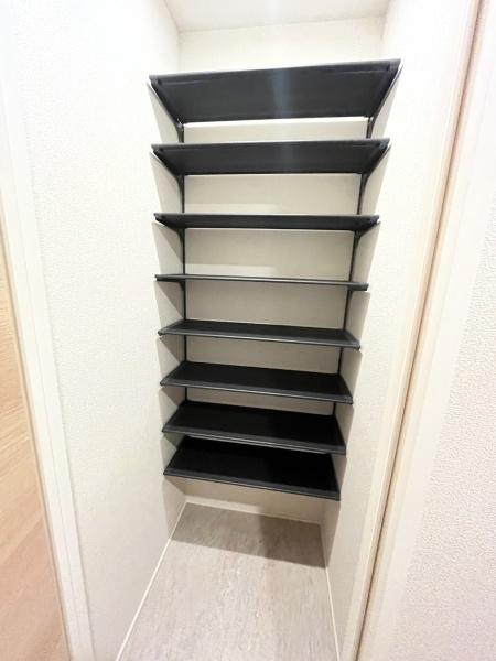 その他設備　シューズクロゼット