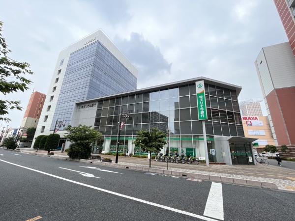 銀行　埼玉りそな銀行（銀行）まで614m