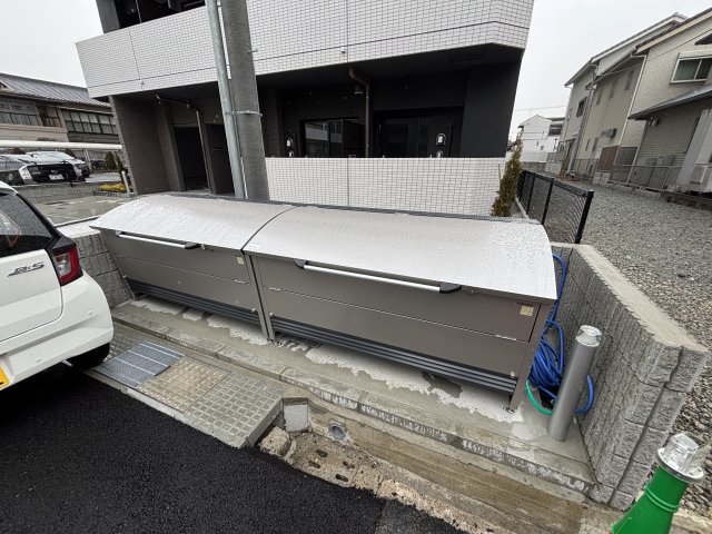 その他　ゴミ捨て場（その他）まで5m