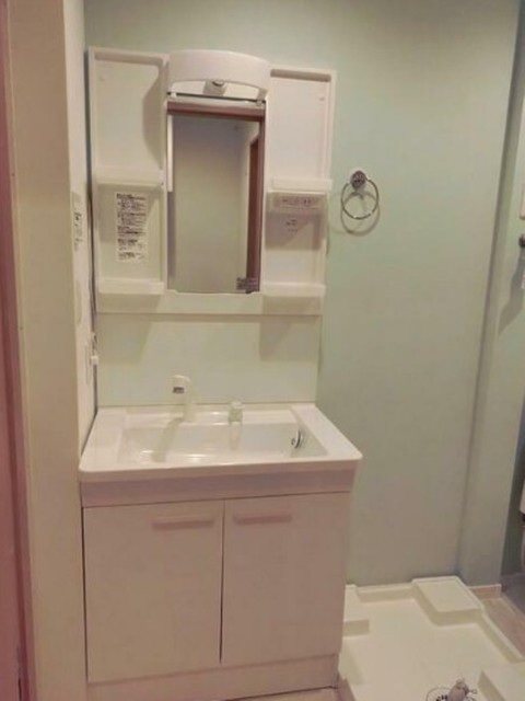 洗面設備　別部屋同仕様タイプ
