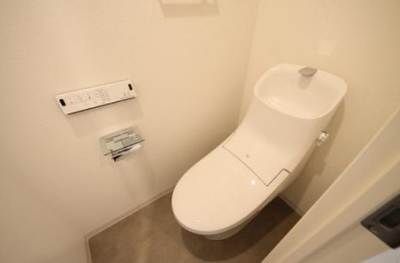 トイレ　※別部屋の参考写真です。