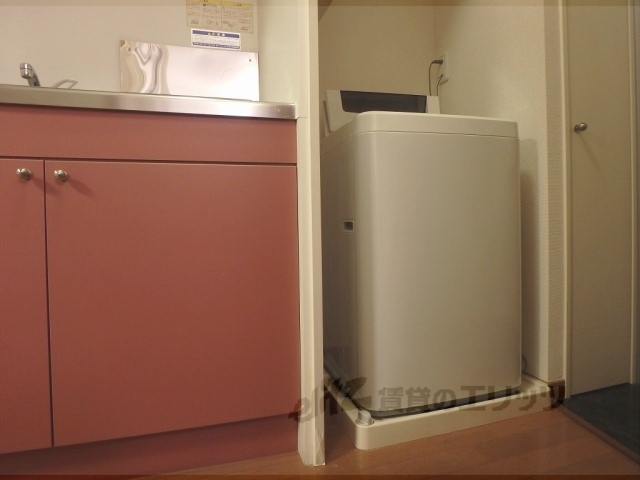 その他部屋・スペース　洗濯機置場
