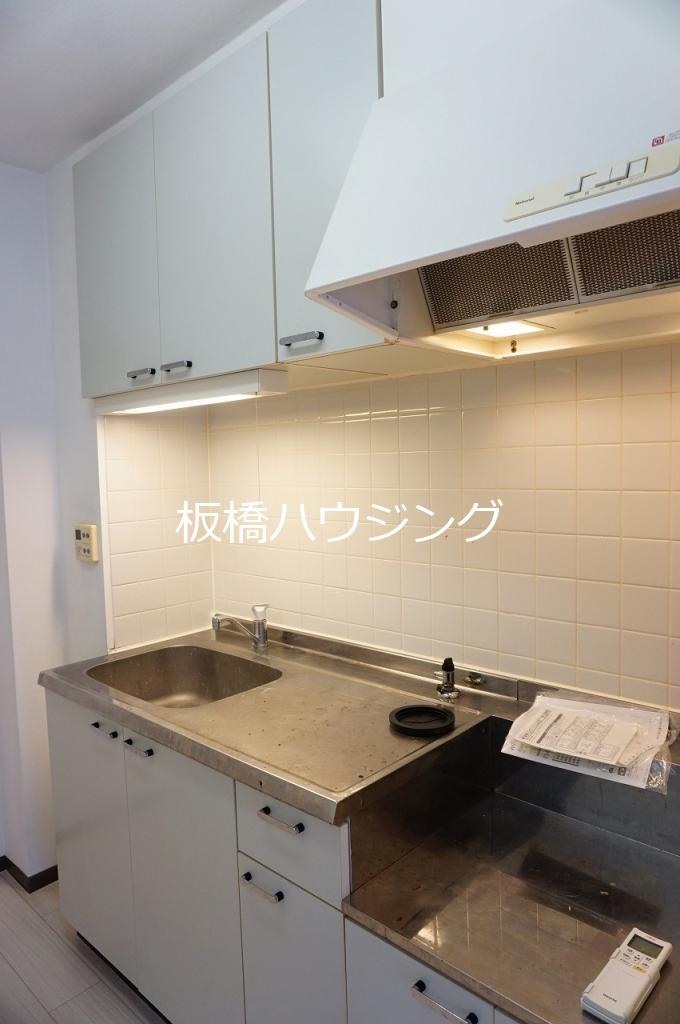 キッチン　ガスコンロ設置可