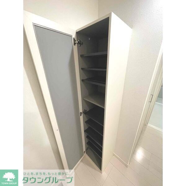 玄関　収納