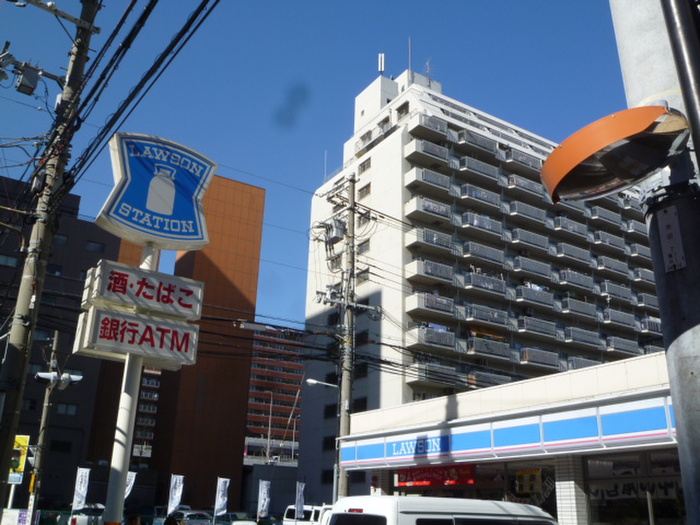 コンビニ　ローソン（コンビニ）まで200m