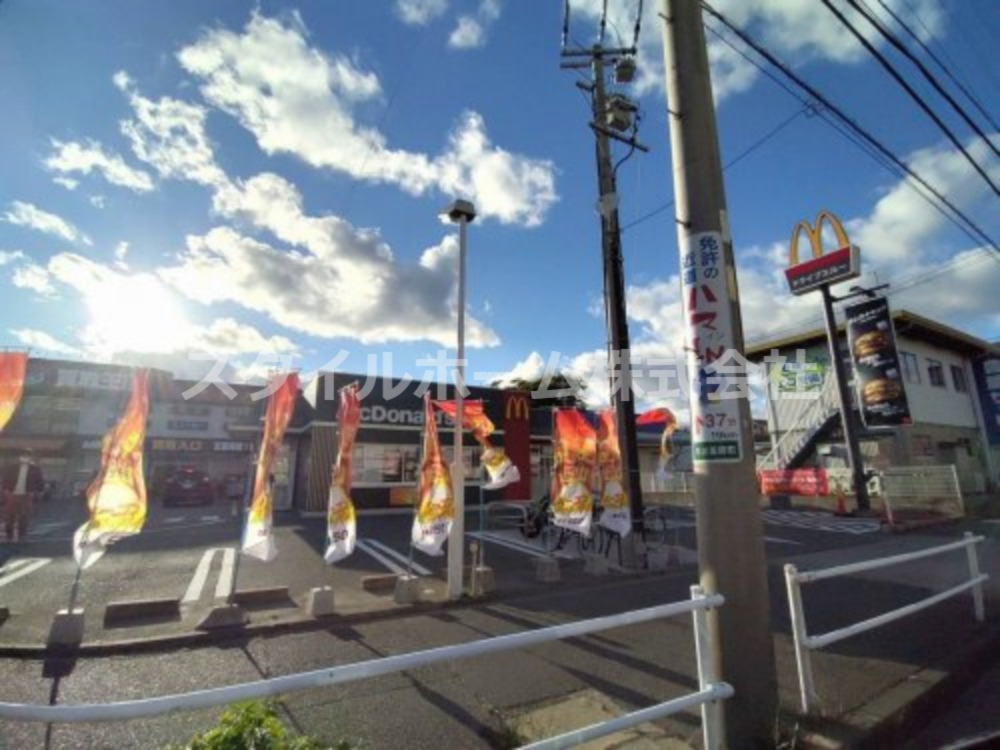 飲食店　マクドナルド 豊橋牛川店（飲食店）まで1423m