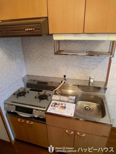 キッチン　※参考写真（別部屋の写真の為、内装が異なる場合がございます）