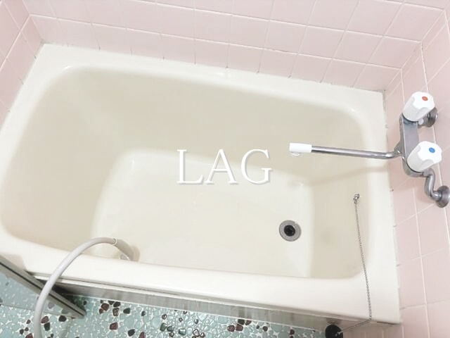 バス・シャワールーム　お風呂です。