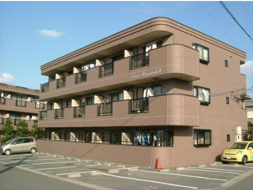 建物外観　落ち着いた雰囲気の外観です