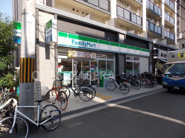 コンビニ　ファミリーマート天満市場店（コンビニ）まで163m