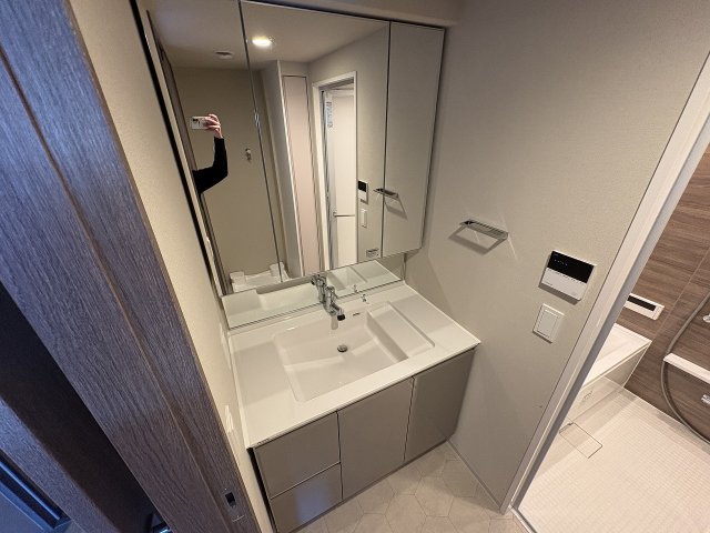 洗面設備　忙しい朝には欠かせない洗面所です