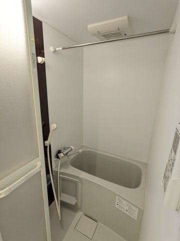 バス・シャワールーム　103号室