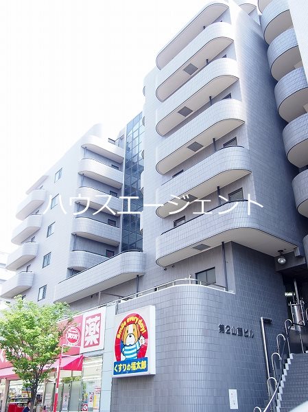 建物外観　西葛西駅から徒歩3分のマンションです。