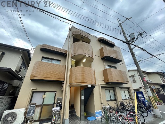建物外観　駅徒歩5分圏内です♪