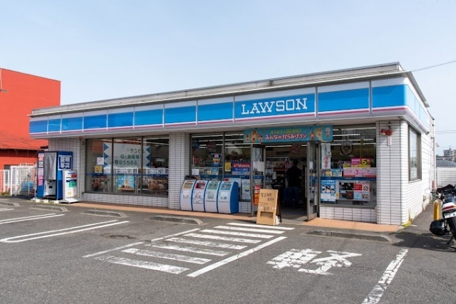 コンビニ　ローソン日野多摩平５丁目店（コンビニ）まで488m