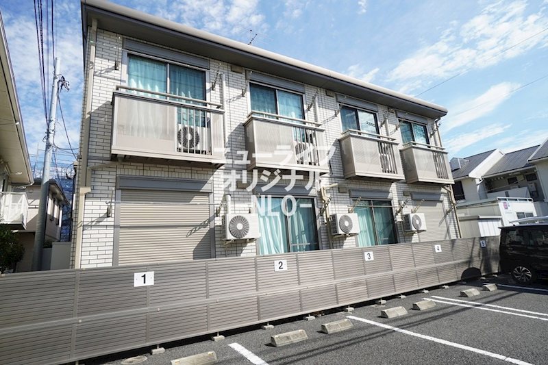 建物外観　建物は耐震耐火に優れたセキスイハイム施工で安心です。