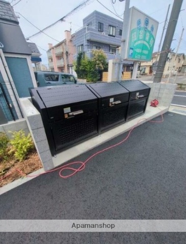 ＪＲ東海道本線 平塚駅 バス乗車時間：8分 最寄りバス停で下車 徒歩3分 2階建 築1年の外観写真