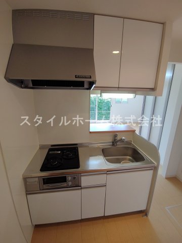 キッチン　別部屋写真です。